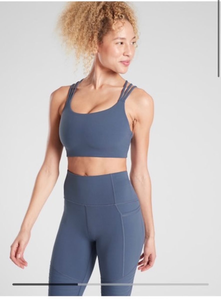 Athleta 